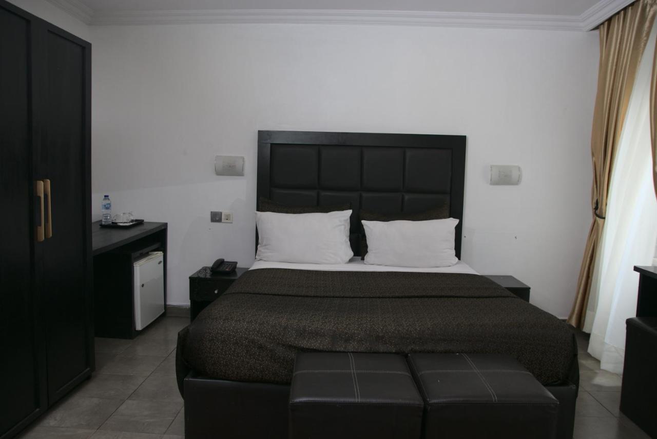 Angel Hotel ลากอส ภายนอก รูปภาพ